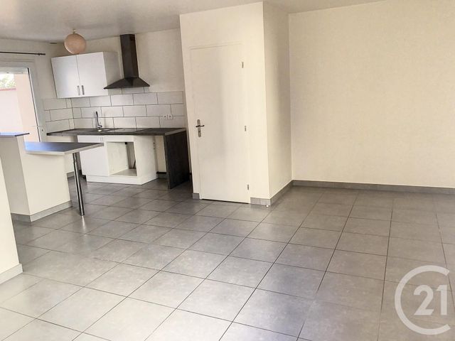 Appartement F3 à vendre - 3 pièces - 58.02 m2 - CORNEILLA DEL VERCOL - 66 - LANGUEDOC-ROUSSILLON - Century 21 Carré D'As Immobilier