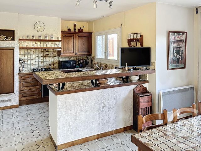 maison à vendre - 6 pièces - 252.0 m2 - ELNE - 66 - LANGUEDOC-ROUSSILLON - Century 21 Carré D'As Immobilier