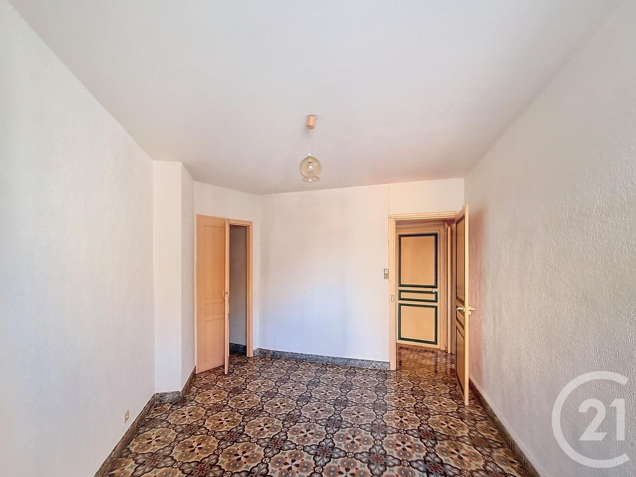 maison à vendre - 3 pièces - 88.0 m2 - LATOUR BAS ELNE - 66 - LANGUEDOC-ROUSSILLON - Century 21 Carré D'As Immobilier — 7