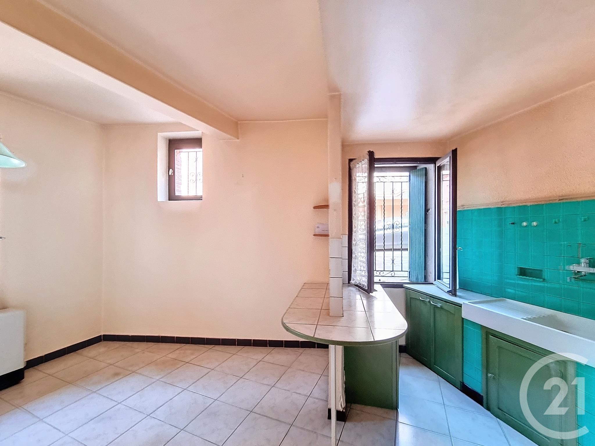 maison à vendre - 3 pièces - 88.0 m2 - LATOUR BAS ELNE - 66 - LANGUEDOC-ROUSSILLON - Century 21 Carré D'As Immobilier — 9