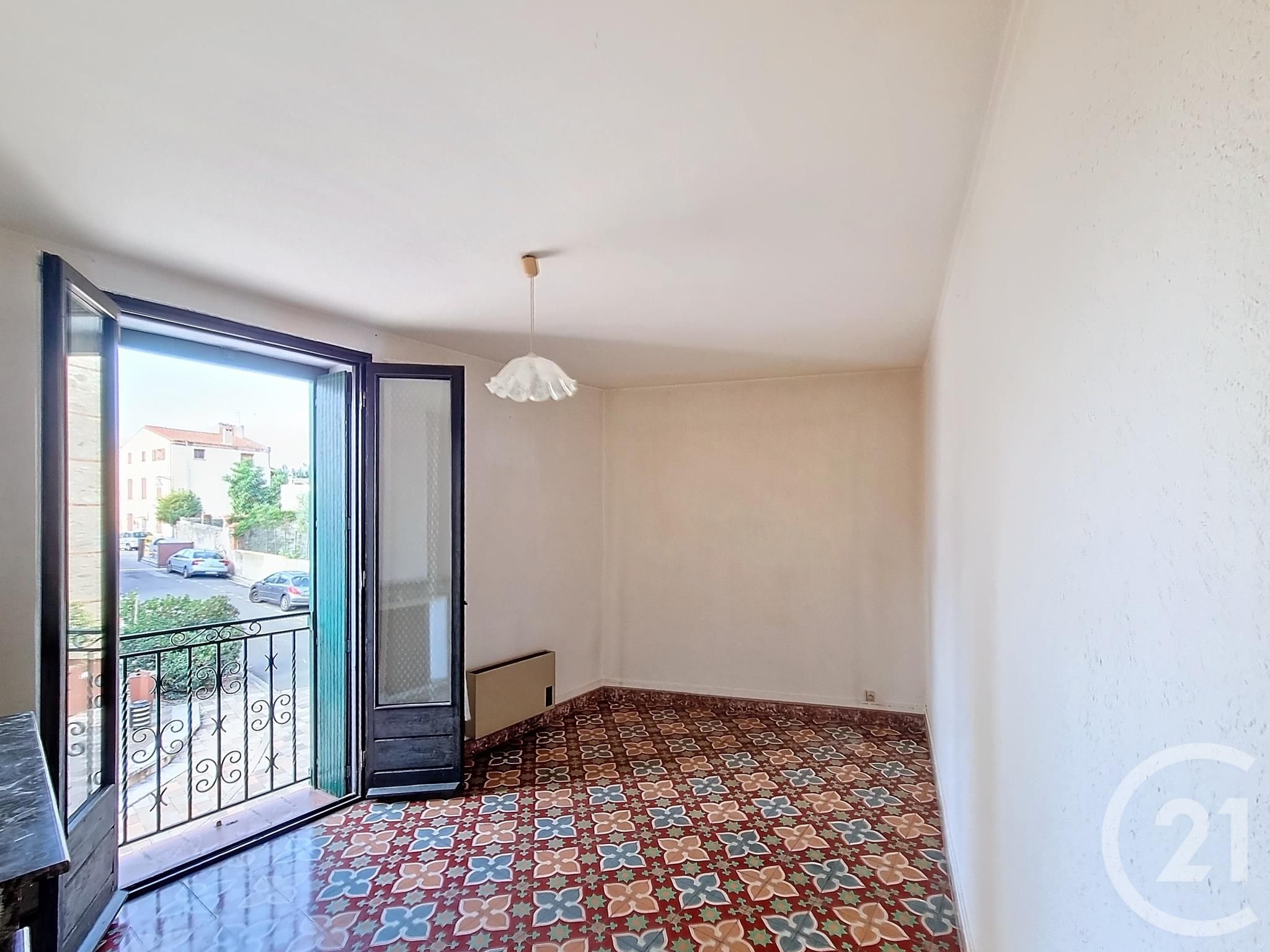 maison à vendre - 3 pièces - 88.0 m2 - LATOUR BAS ELNE - 66 - LANGUEDOC-ROUSSILLON - Century 21 Carré D'As Immobilier — 11