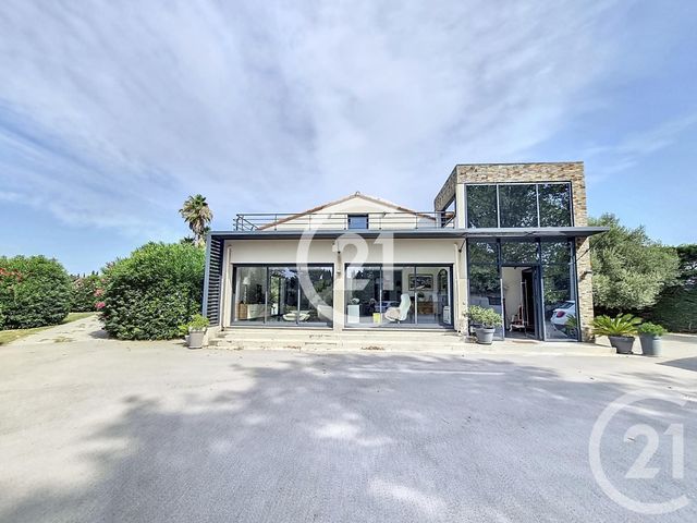 maison à vendre - 5 pièces - 255.0 m2 - LATOUR BAS ELNE - 66 - LANGUEDOC-ROUSSILLON - Century 21 Carré D'As Immobilier