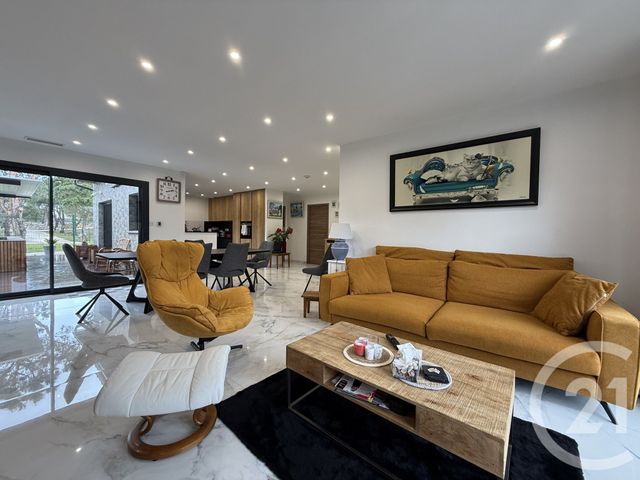 Afficher la photo en grand maison à vendre - 4 pièces - 195.0 m2 - ELNE - 66 - LANGUEDOC-ROUSSILLON - Century 21 Carré D'As Immobilier