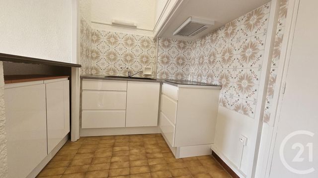 Appartement F3 à vendre - 3 pièces - 62.55 m2 - ELNE - 66 - LANGUEDOC-ROUSSILLON - Century 21 Carré D'As Immobilier