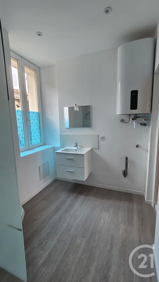 Appartement F3 à vendre - 3 pièces - 62.55 m2 - ELNE - 66 - LANGUEDOC-ROUSSILLON - Century 21 Carré D'As Immobilier