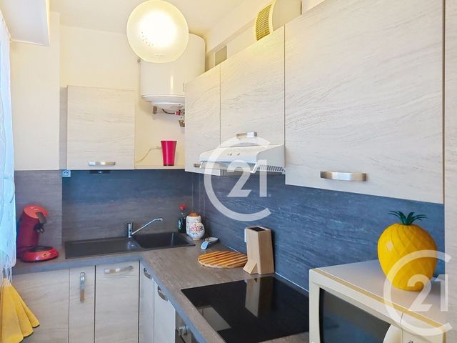 Appartement T3 à vendre - 3 pièces - 52.99 m2 - ST CYPRIEN - 66 - LANGUEDOC-ROUSSILLON - Century 21 Carré D'As Immobilier