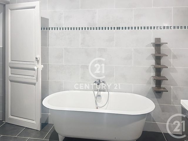 Appartement F3 à vendre - 3 pièces - 75.0 m2 - ELNE - 66 - LANGUEDOC-ROUSSILLON - Century 21 Carré D'As Immobilier