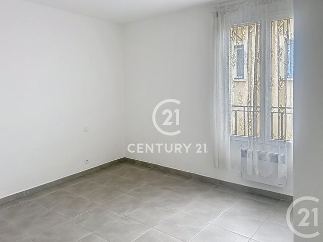 Appartement F3 à vendre - 3 pièces - 92.6 m2 - ELNE - 66 - LANGUEDOC-ROUSSILLON - Century 21 Carré D'As Immobilier