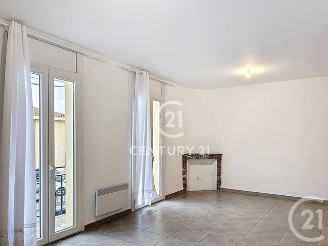 Appartement F3 à vendre - 3 pièces - 92.6 m2 - ELNE - 66 - LANGUEDOC-ROUSSILLON - Century 21 Carré D'As Immobilier