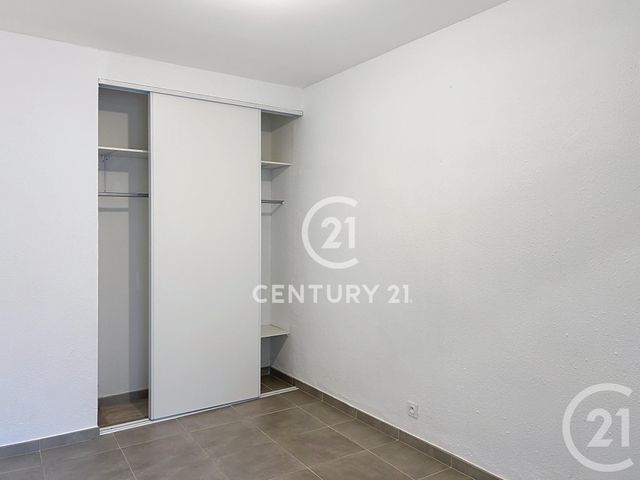 Appartement F3 à vendre - 3 pièces - 92.6 m2 - ELNE - 66 - LANGUEDOC-ROUSSILLON - Century 21 Carré D'As Immobilier