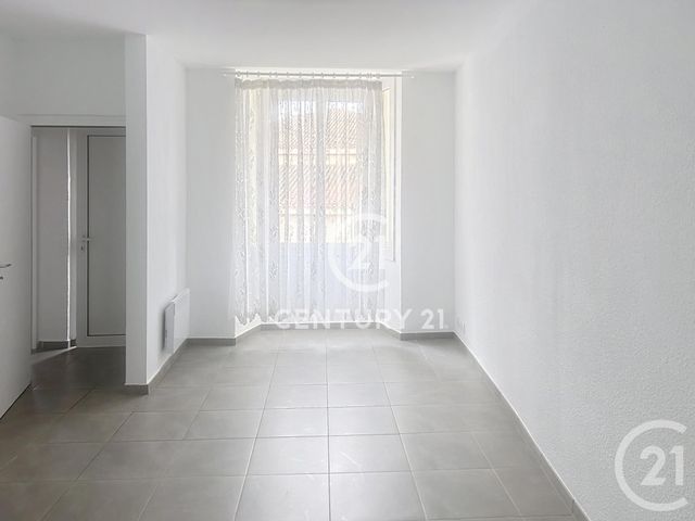 Appartement F3 à vendre - 3 pièces - 92.6 m2 - ELNE - 66 - LANGUEDOC-ROUSSILLON - Century 21 Carré D'As Immobilier