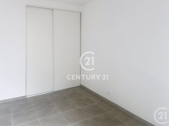 Appartement F3 à vendre - 3 pièces - 92.6 m2 - ELNE - 66 - LANGUEDOC-ROUSSILLON - Century 21 Carré D'As Immobilier