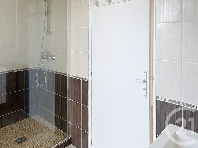 Appartement F4 à vendre - 4 pièces - 83.24 m2 - ST CYPRIEN - 66 - LANGUEDOC-ROUSSILLON - Century 21 Carré D'As Immobilier