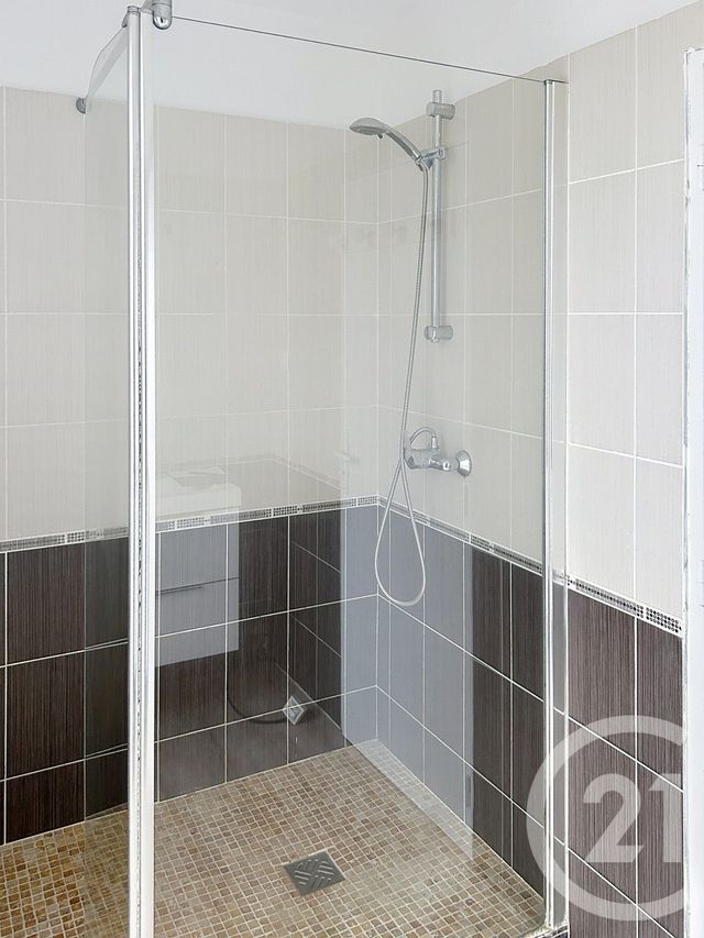 Appartement F4 à vendre - 4 pièces - 83.24 m2 - ST CYPRIEN - 66 - LANGUEDOC-ROUSSILLON - Century 21 Carré D'As Immobilier