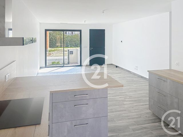 maison à louer - 4 pièces - 86.1 m2 - ELNE - 66 - LANGUEDOC-ROUSSILLON - Century 21 Carré D'As Immobilier