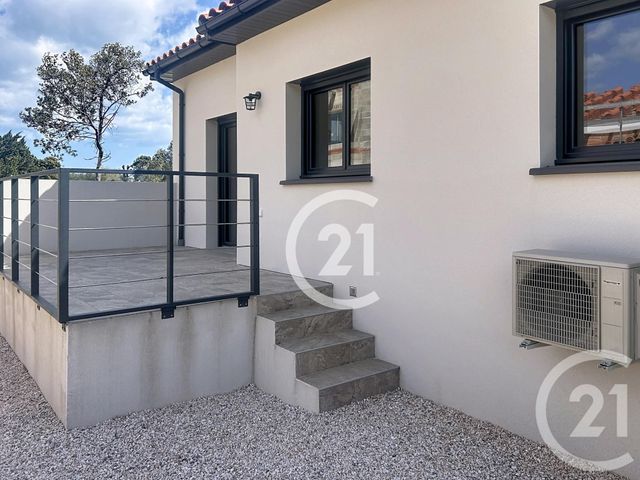 maison à louer - 4 pièces - 86.1 m2 - ELNE - 66 - LANGUEDOC-ROUSSILLON - Century 21 Carré D'As Immobilier