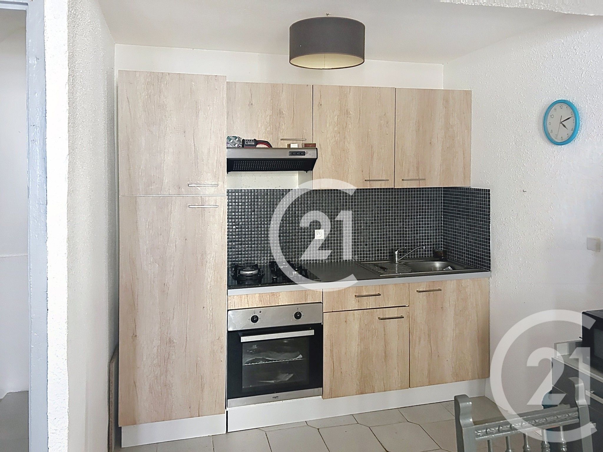 maison à vendre - 4 pièces - 75.0 m2 - ELNE - 66 - LANGUEDOC-ROUSSILLON - Century 21 Carré D'As Immobilier — 7