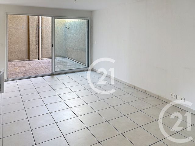 Appartement F3 à vendre - 3 pièces - 57.16 m2 - ELNE - 66 - LANGUEDOC-ROUSSILLON - Century 21 Carré D'As Immobilier