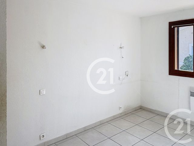 Appartement F3 à vendre - 3 pièces - 57.16 m2 - ELNE - 66 - LANGUEDOC-ROUSSILLON - Century 21 Carré D'As Immobilier