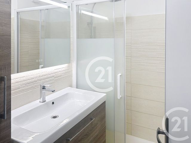 Appartement T3 à vendre - 3 pièces - 47.02 m2 - ST CYPRIEN - 66 - LANGUEDOC-ROUSSILLON - Century 21 Carré D'As Immobilier