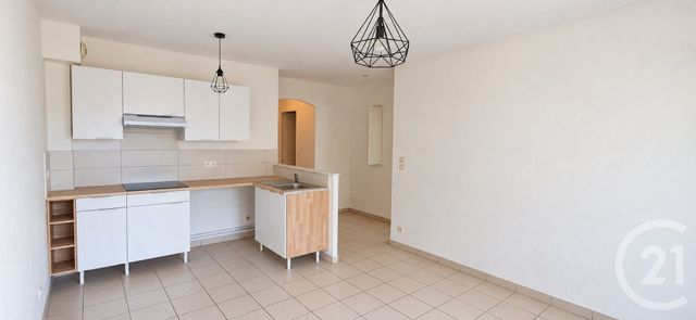 Appartement F2 à louer - 2 pièces - 39.75 m2 - PERPIGNAN - 66 - LANGUEDOC-ROUSSILLON - Century 21 Carré D'As Immobilier